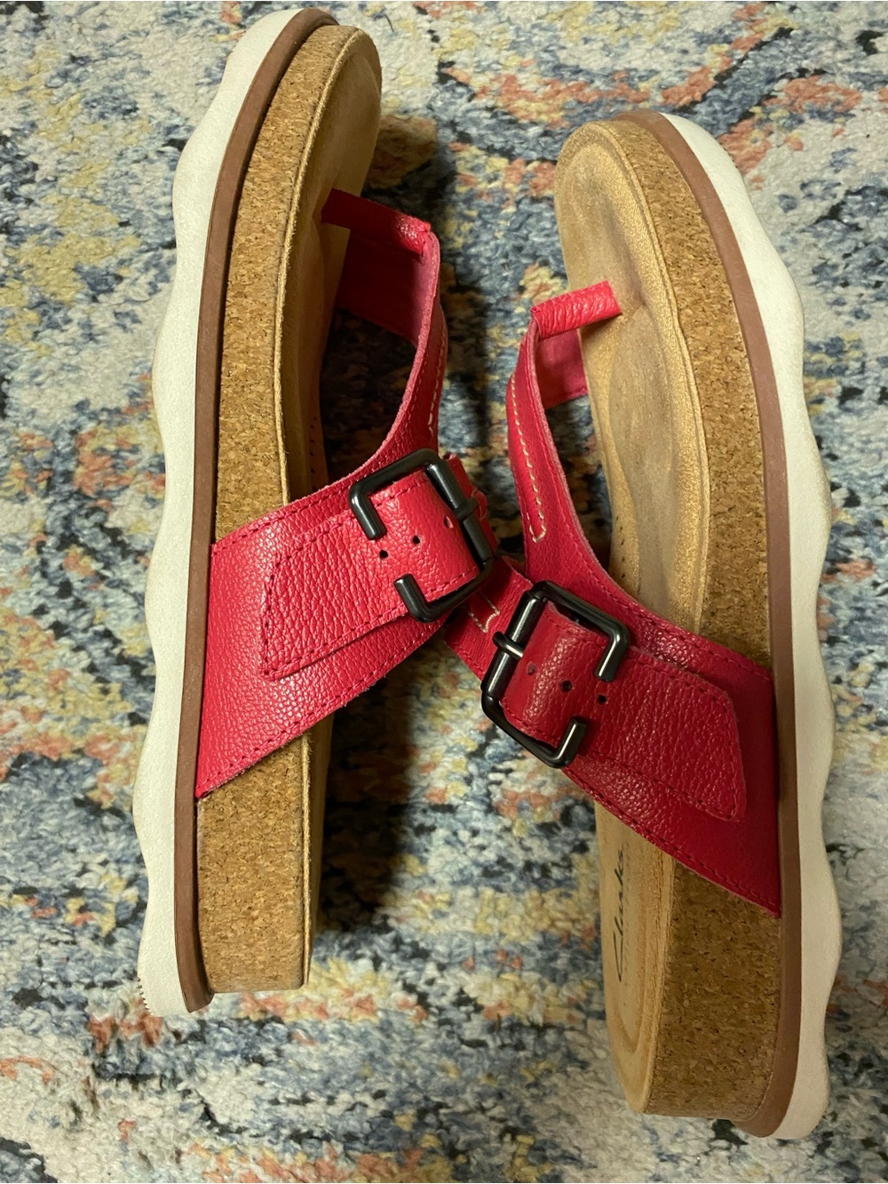 Clarks Collection Women’s Pink-Red Buckle Toe-Loop Sandals - Picture 6 of 7